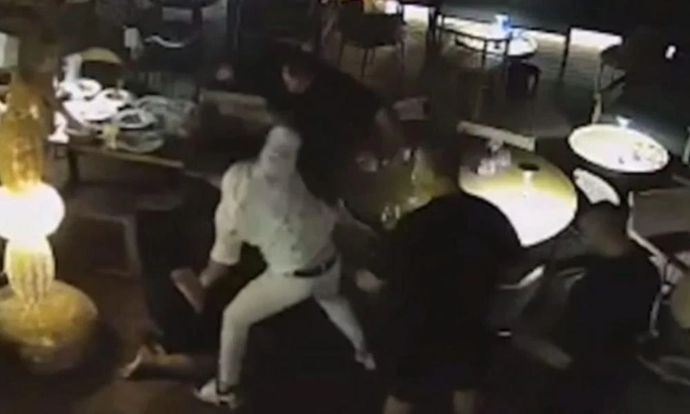 Ελεύθερος ο ιδιοκτήτης του beach bar και άλλοι 3 στη Χαλκιδική: Διαμάχη κυκλωμάτων «βλέπουν» οι Αρχές